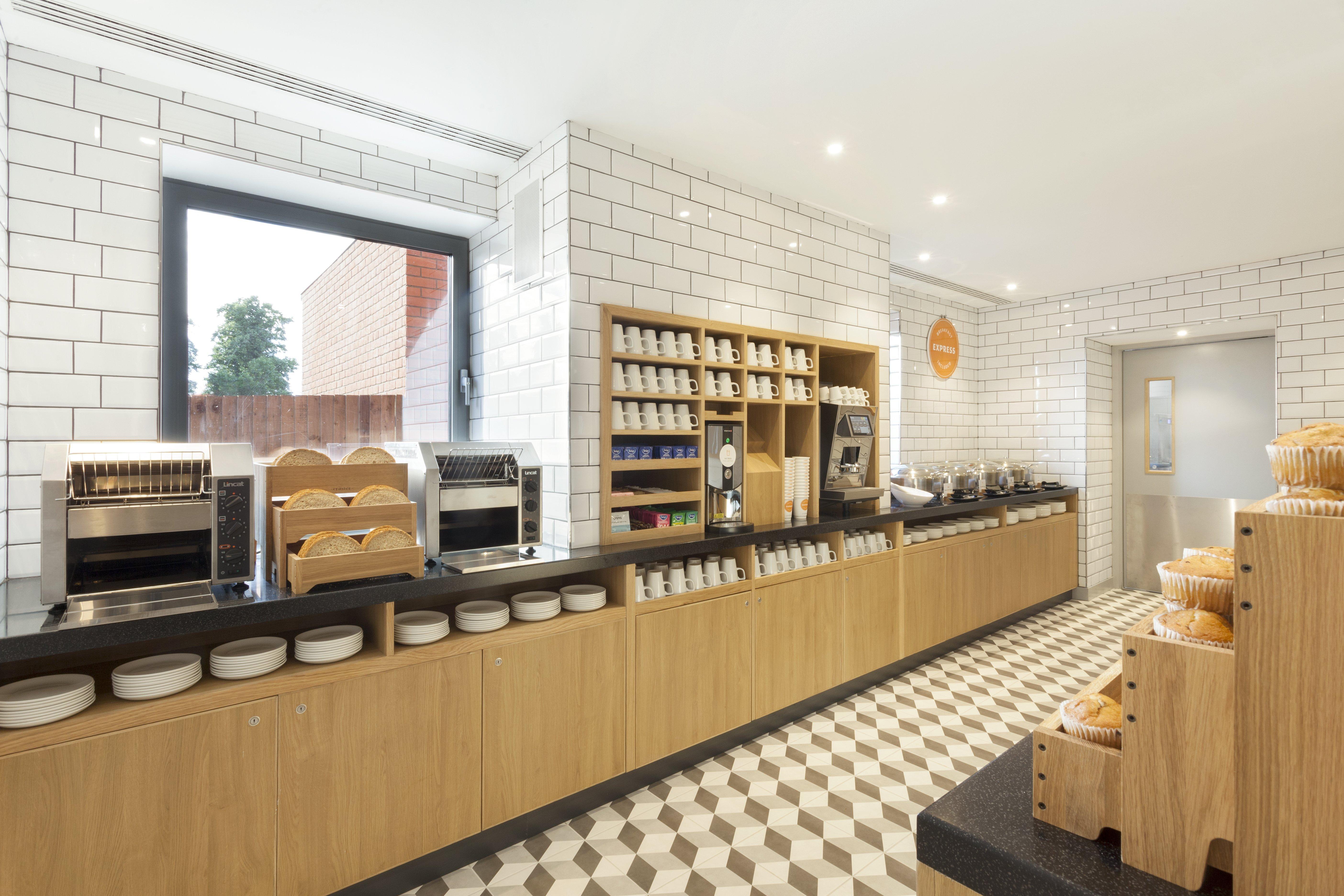 Holiday Inn Express St. Albans - M25, Jct.22 St Albans Eksteriør billede